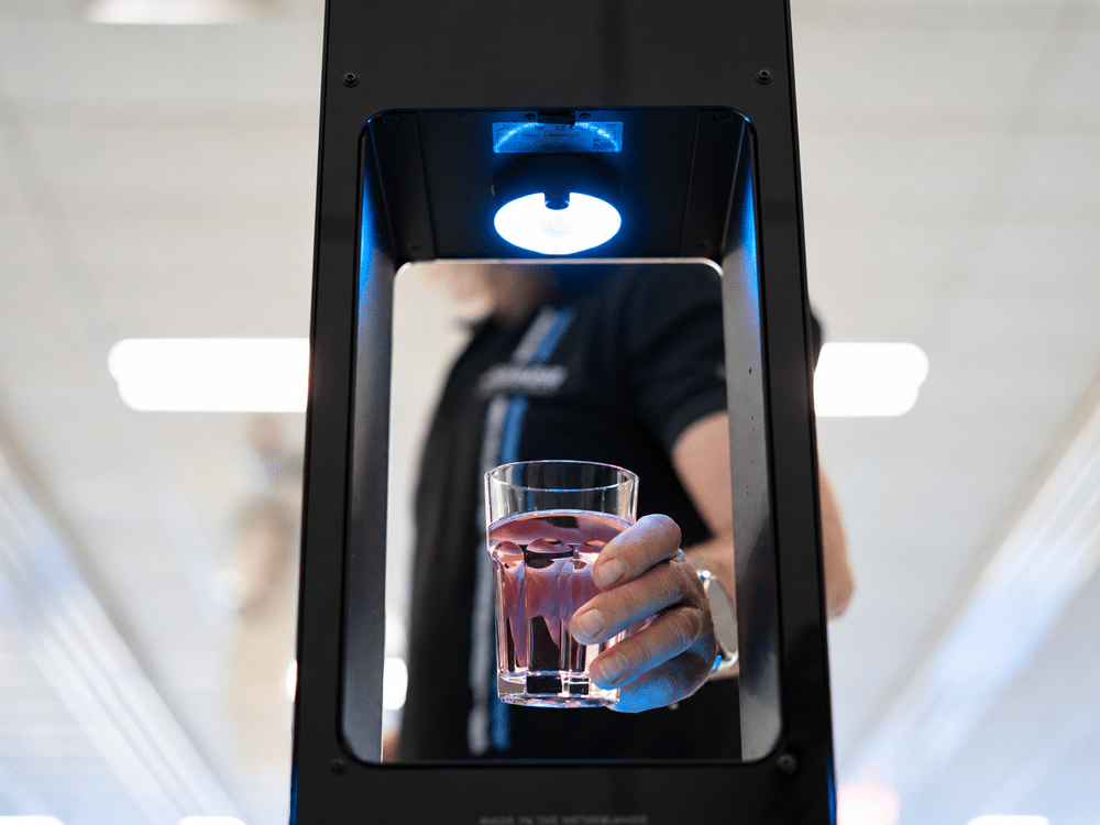 Im Bild: Aquablu REFILL+ Series 2 | KI optimiert